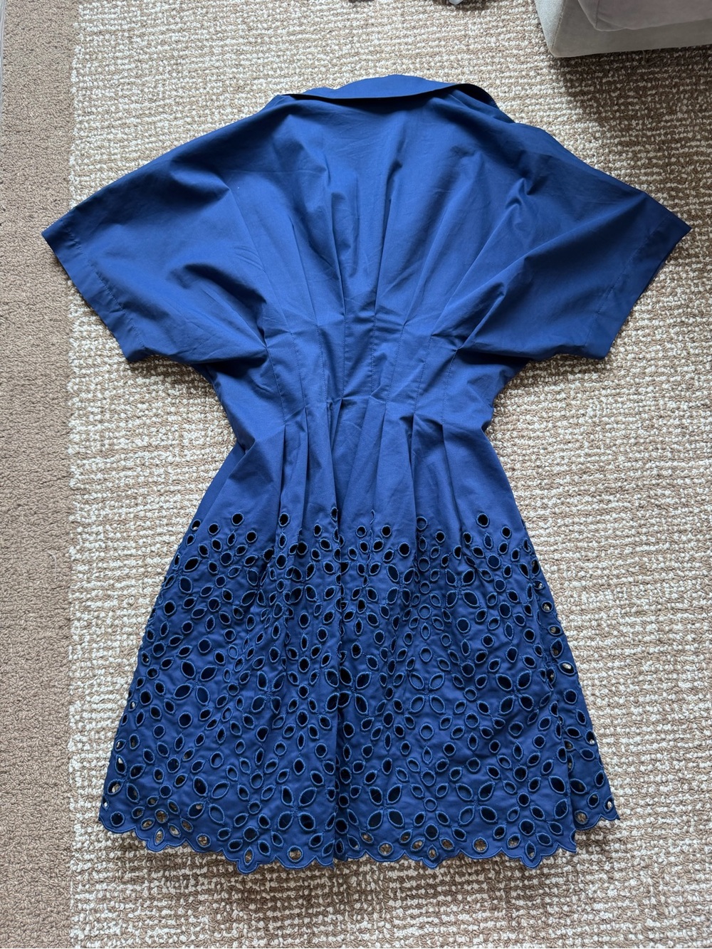 EXQUISE MINI DRESS - Picture 2 of 3